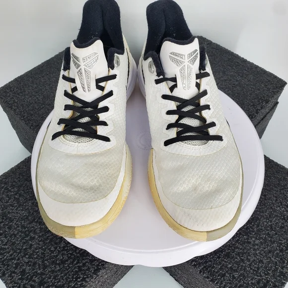 Nike Mamba Focus TB AT1214-100 Men's US 9 White Kobe Bryant Basketball Shoes